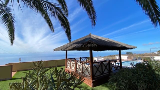 3 soveværelse Finca/Landehus til salg i Adeje med swimmingpool garage - € 1.011.000 (Ref: 8061992)