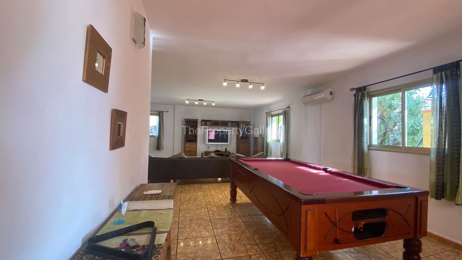 3 soveværelse Finca/Landehus til salg i Adeje med swimmingpool garage - € 1.011.000 (Ref: 8061992)