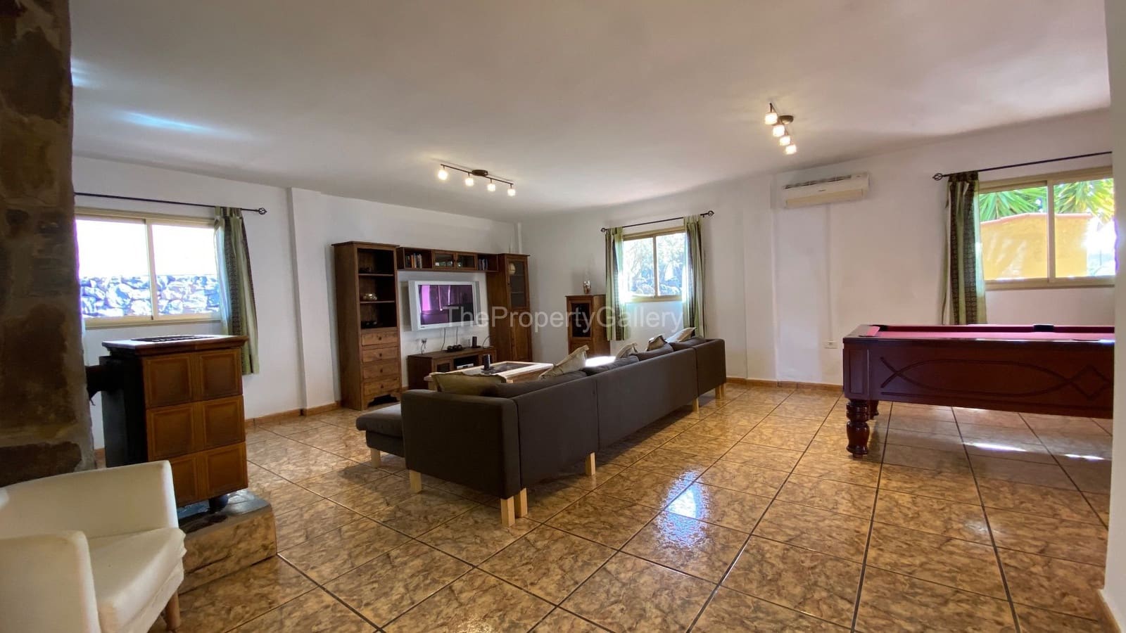 3 soveværelse Finca/Landehus til salg i Adeje med swimmingpool garage - € 1.011.000 (Ref: 8061992)