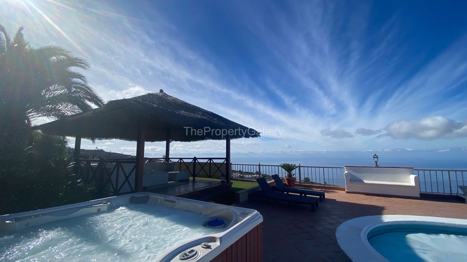 3 soveværelse Finca/Landehus til salg i Adeje med swimmingpool garage - € 1.011.000 (Ref: 8061992)