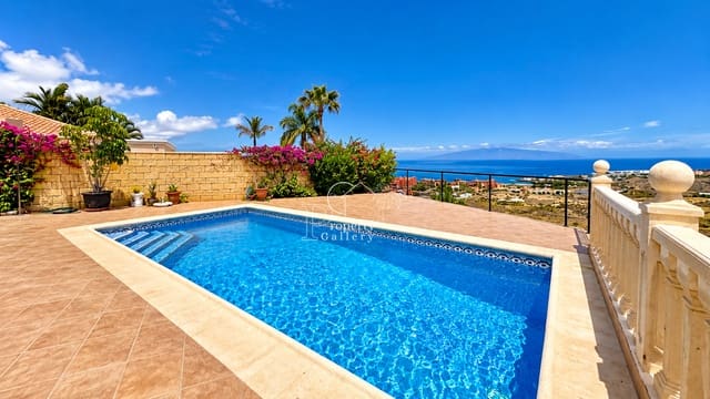 3 camera da letto Villa in vendita in Playa del Duque, Adeje con piscina garage - 1.850.000 € (Rif: 8061999)