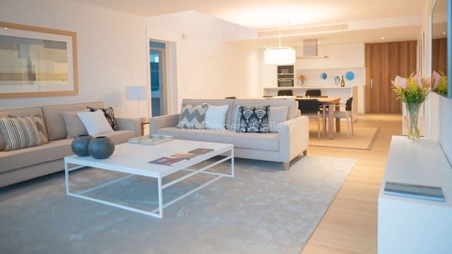 3 Zimmer Villa zu verkaufen in Guía de Isora mit Pool Garage - 2.100.000 € (Ref: 8432379)