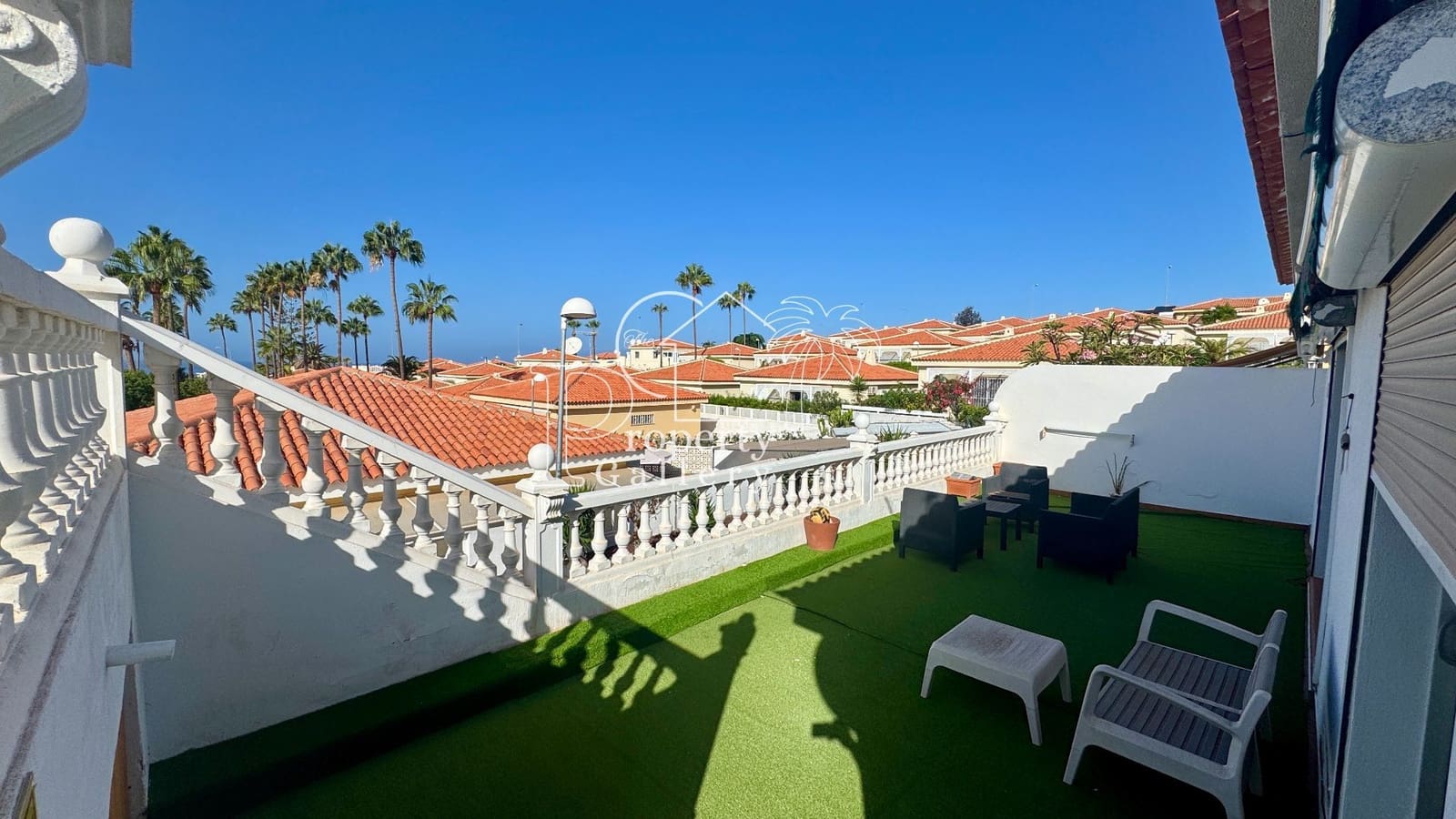 3 soveværelse Villa til salg i Callao Salvaje med swimmingpool - € 469.900 (Ref: 8564527)