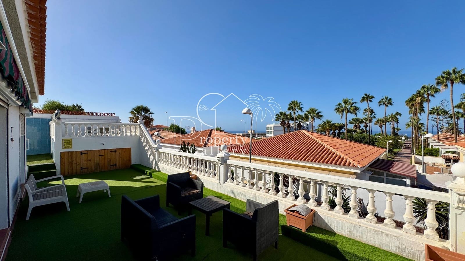 3 soveværelse Villa til salg i Callao Salvaje med swimmingpool - € 469.900 (Ref: 8564527)