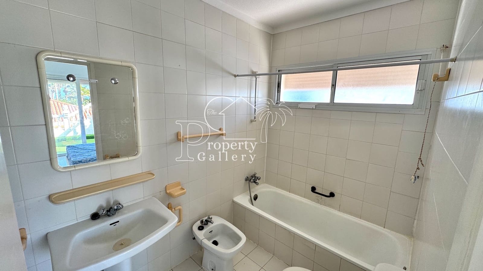 3 soveværelse Villa til salg i Callao Salvaje med swimmingpool - € 469.900 (Ref: 8564527)