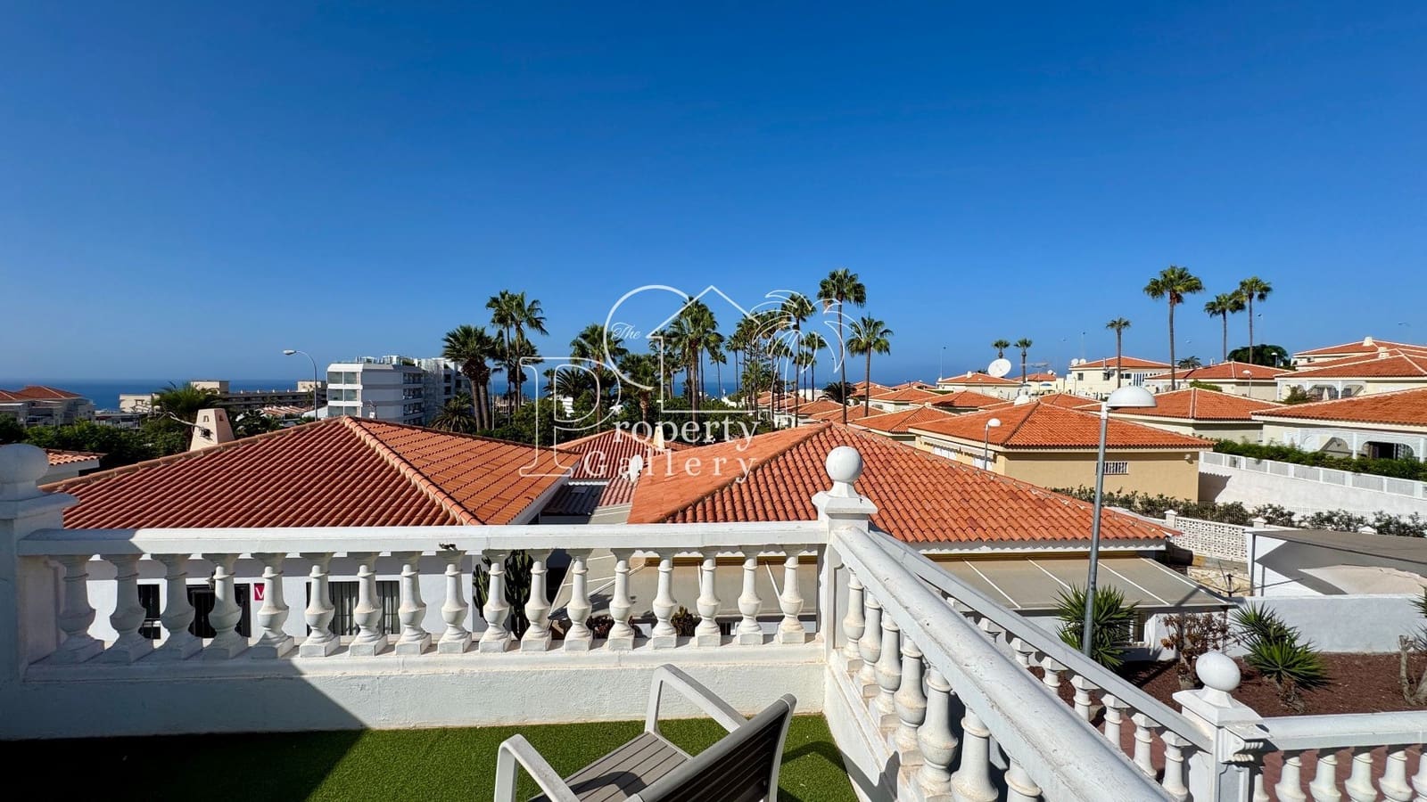 3 soveværelse Villa til salg i Callao Salvaje med swimmingpool - € 469.900 (Ref: 8564527)