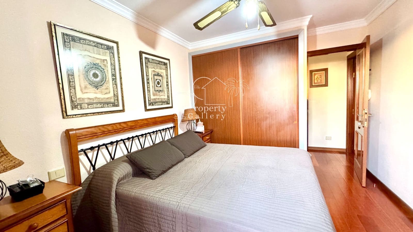 3 chambre Villa/Maison Semi-Mitoyenne à vendre à Adeje avec garage - 550 000 € (Ref: 8614896)