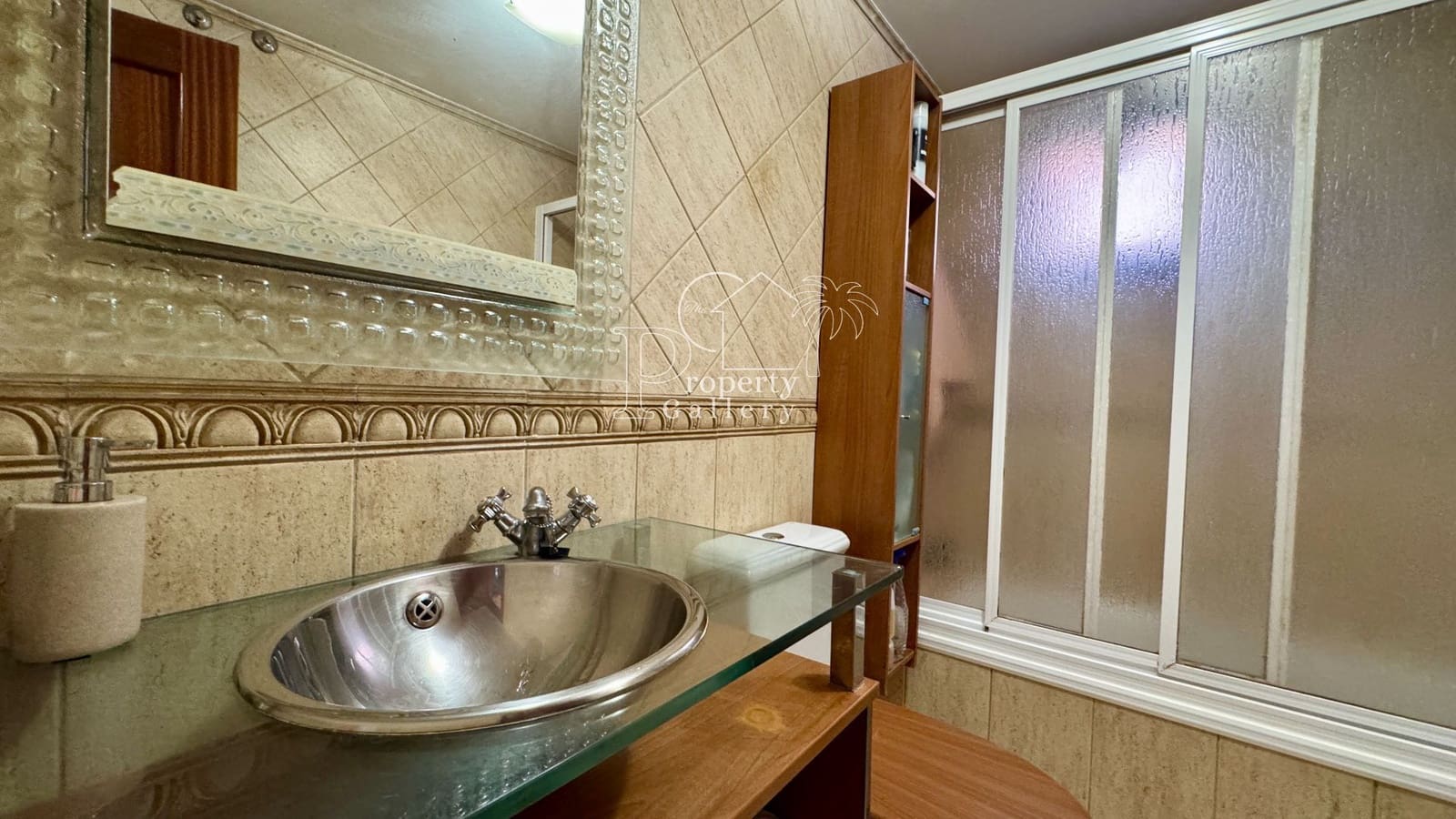 3 chambre Villa/Maison Semi-Mitoyenne à vendre à Adeje avec garage - 550 000 € (Ref: 8614896)