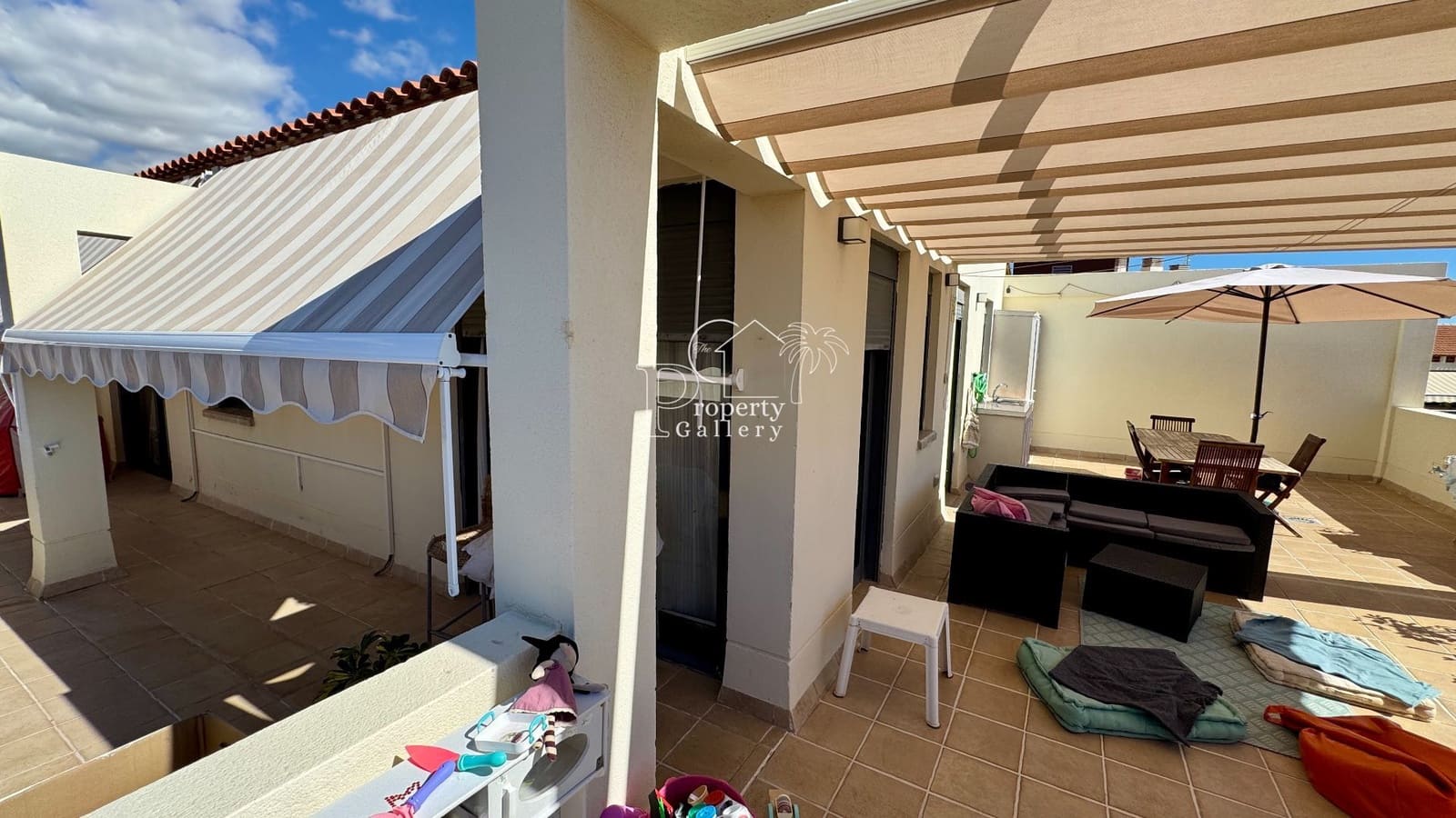 3 soveværelse Lejlighed til salg i Las Chafiras (San Miguel) med garage - € 455.000 (Ref: 8622558)