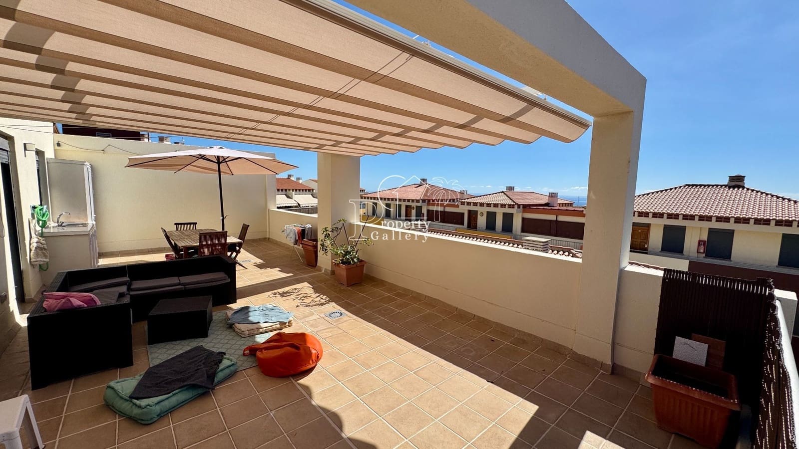 3 soveværelse Lejlighed til salg i Las Chafiras (San Miguel) med garage - € 455.000 (Ref: 8622558)