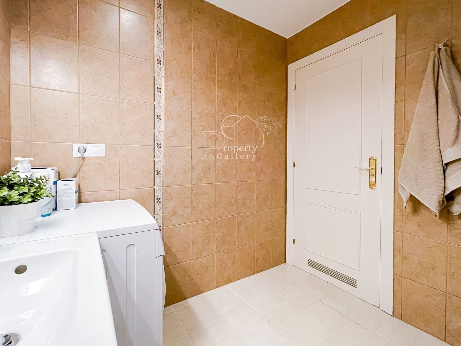 3 slaapkamer Appartement te koop in Parque de la Reina met garage - € 269.000 (Ref: 8694741)