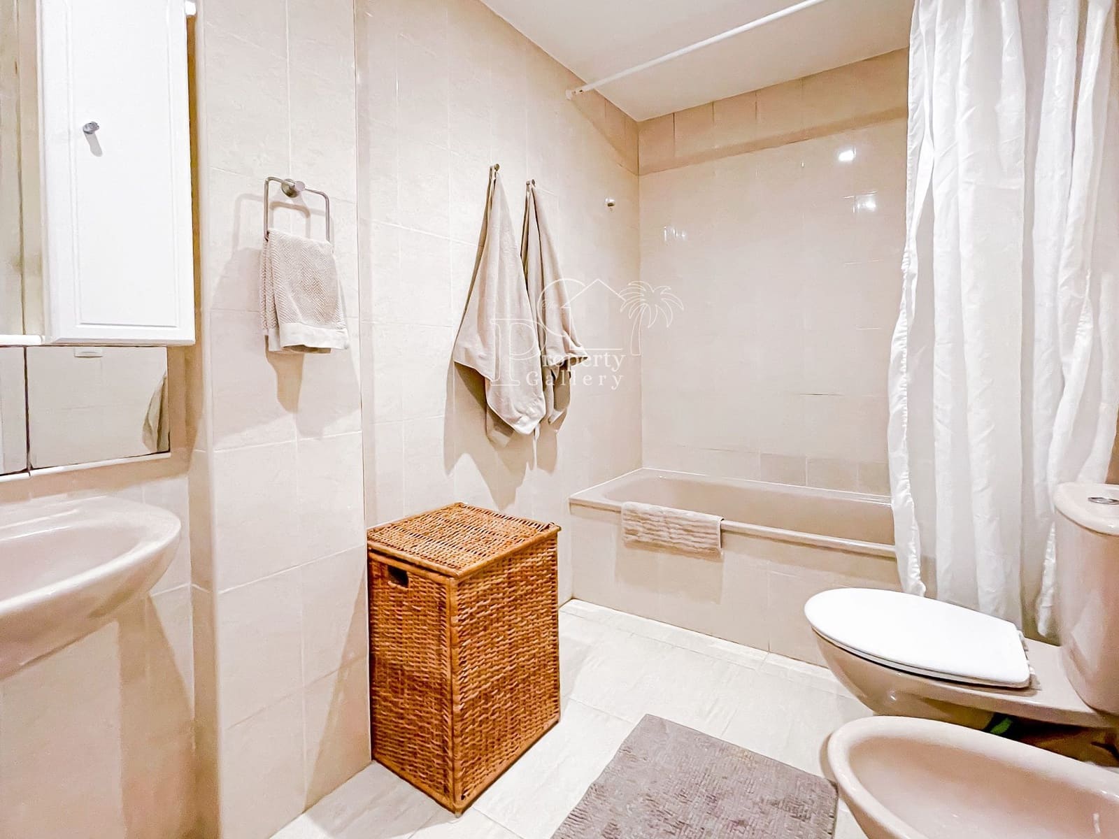 3 slaapkamer Appartement te koop in Parque de la Reina met garage - € 269.000 (Ref: 8694741)