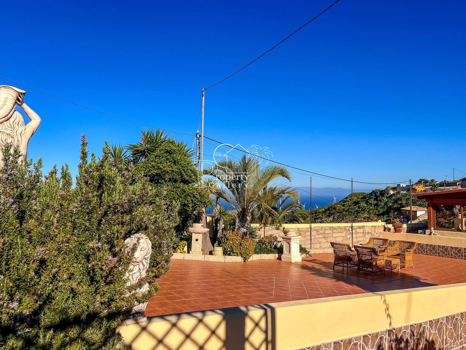 5 soveværelse Finca/Landehus til salg i Arico med swimmingpool garage - € 1.850.000 (Ref: 8703659)