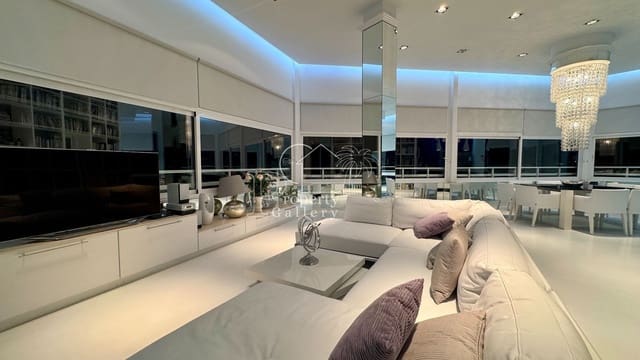 1 sypialnia Penthouse na sprzedaż w San Eugenio Bajo, Adeje z basenem - 1 595 000 € (Ref: 8840585)