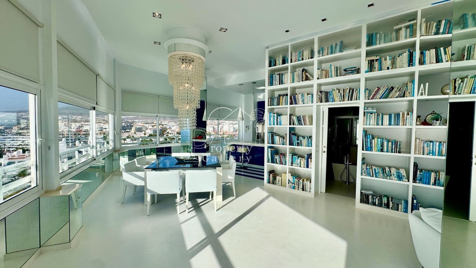 1 bedroom Penthouse for sale in Costa Adeje with pool - € 1,595,000 (Ref: 8840585)