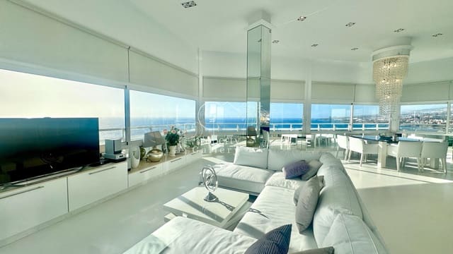 1 sypialnia Penthouse na sprzedaż w San Eugenio Bajo, Adeje z basenem - 1 595 000 € (Ref: 8840585)