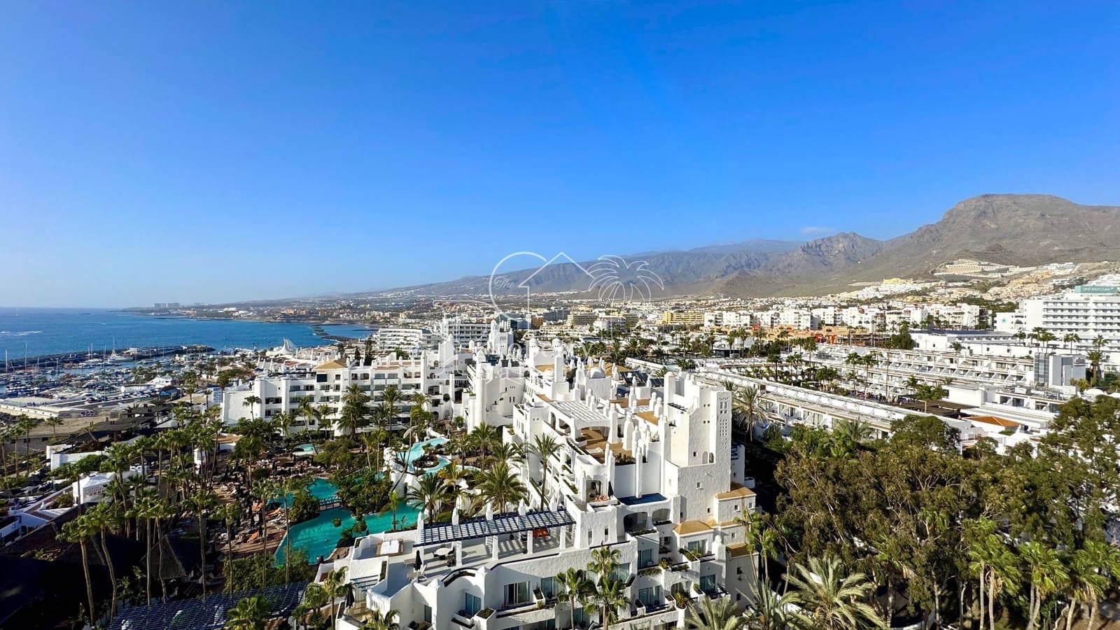 1 bedroom Penthouse for sale in Costa Adeje with pool - € 1,595,000 (Ref: 8840585)