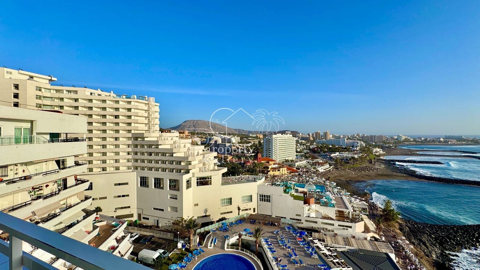 1 bedroom Penthouse for sale in Costa Adeje with pool - € 1,595,000 (Ref: 8840585)