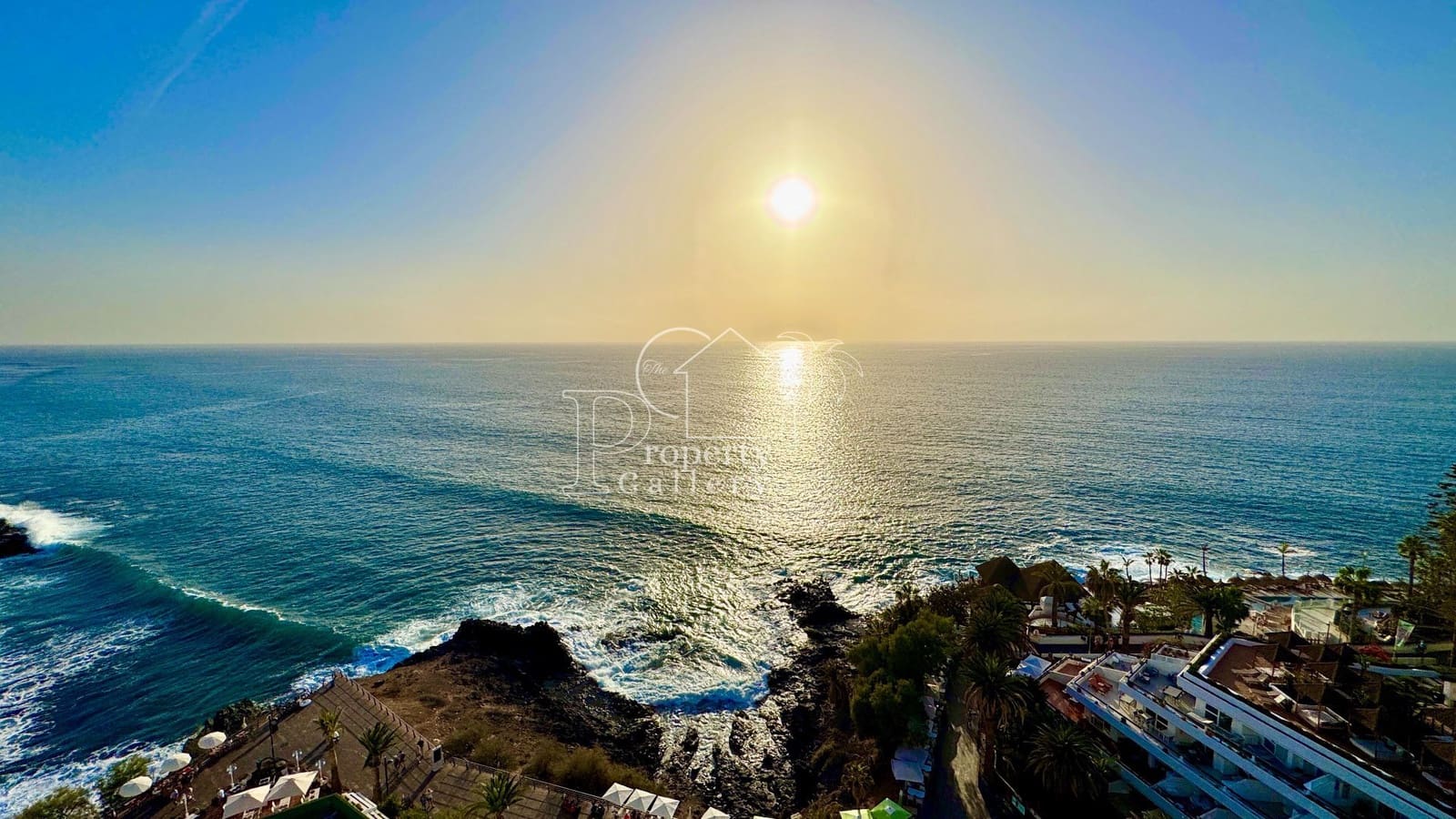 1 bedroom Penthouse for sale in Costa Adeje with pool - € 1,595,000 (Ref: 8840585)