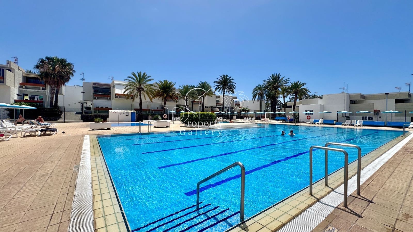 1 bedroom Apartment for sale in Costa del Silencio with pool garage - € 182,700 (Ref: 8961124)