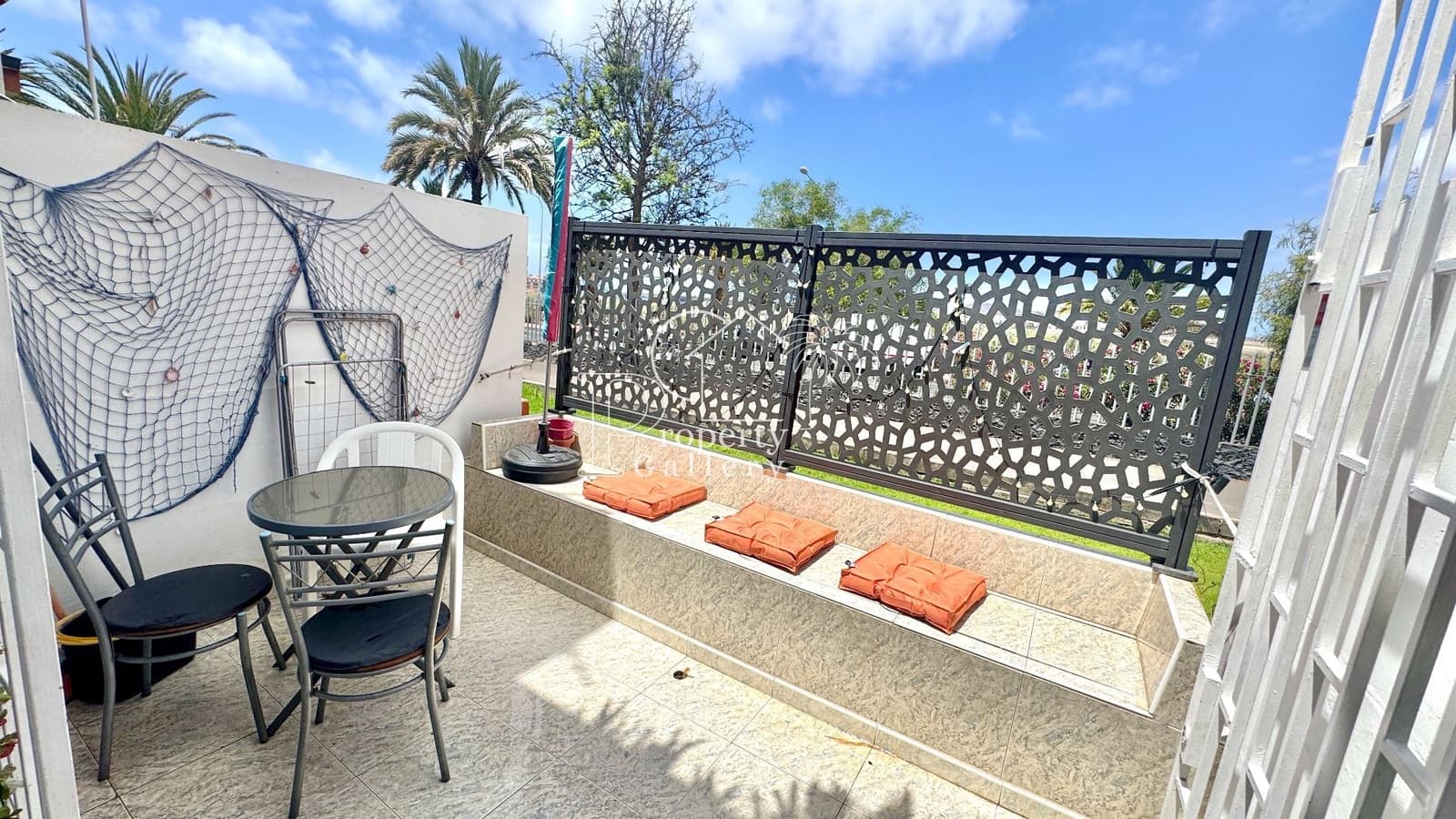 1 bedroom Apartment for sale in Costa del Silencio with pool garage - € 182,700 (Ref: 8961124)