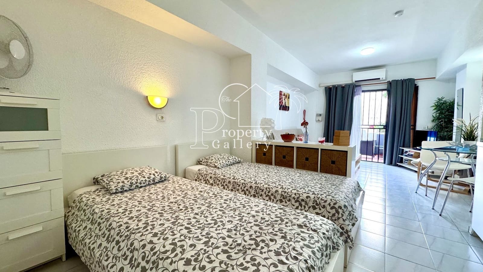 Studio til salg i Los Cristianos med swimmingpool - € 194.000 (Ref: 9019760)