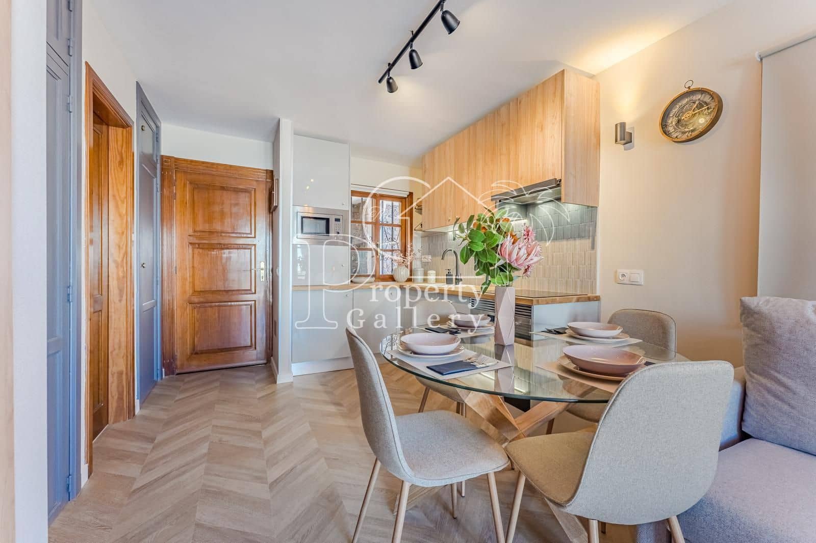 1 bedroom Apartment for sale in Costa Adeje with pool - € 284,999 (Ref: 9081274)