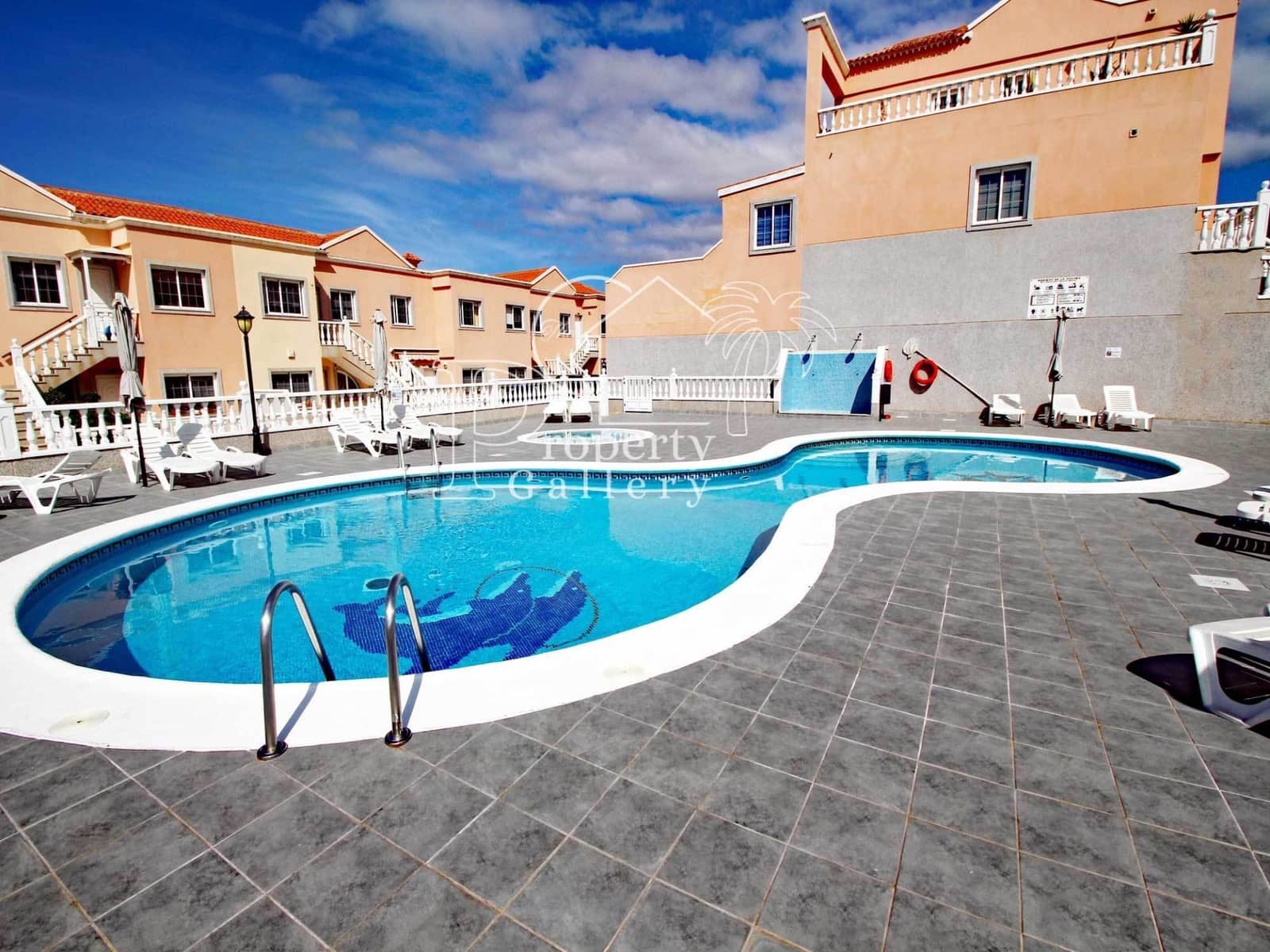 2 sypialnia Apartament na sprzedaż w Torviscas z basenem garażem - 345 000 € (Ref: 9102686)