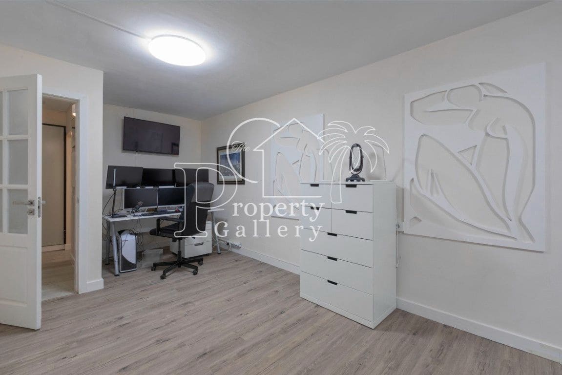 4 soveværelse Villa til salg i Puerto Santiago med swimmingpool garage - € 1.150.000 (Ref: 9113785)