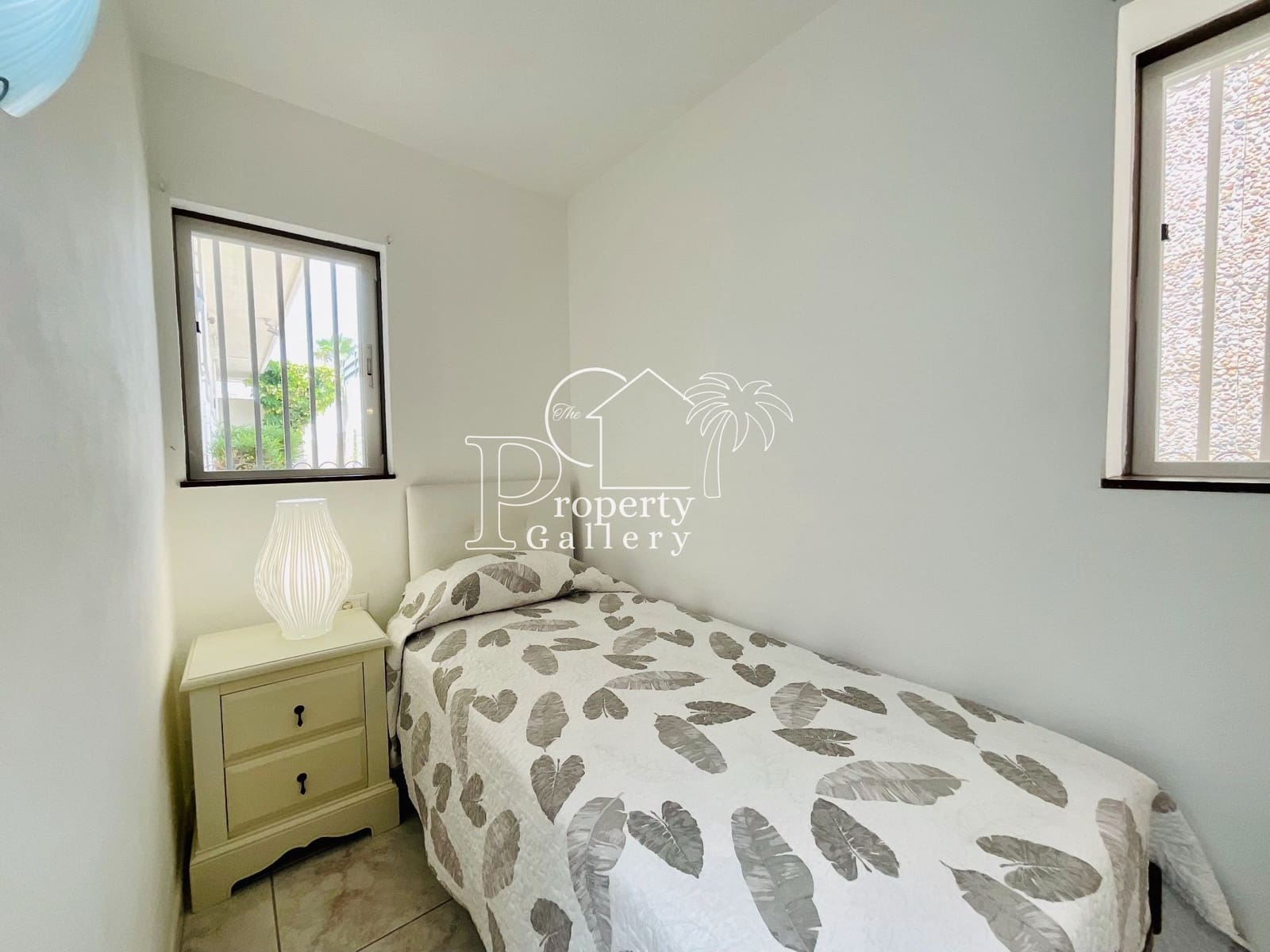 6 soveværelse Villa til salg i Costa Adeje med swimmingpool garage - € 3.800.000 (Ref: 9129450)