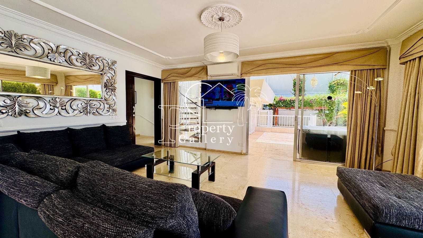 6 soveværelse Villa til salg i Costa Adeje med swimmingpool garage - € 3.800.000 (Ref: 9129450)