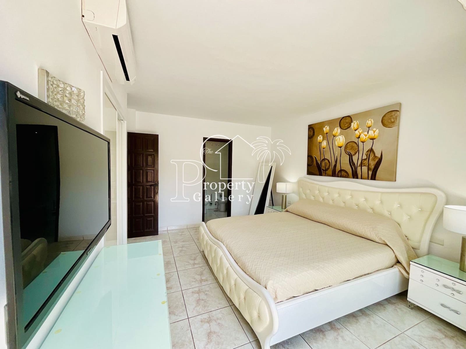 6 soveværelse Villa til salg i Costa Adeje med swimmingpool garage - € 3.800.000 (Ref: 9129450)