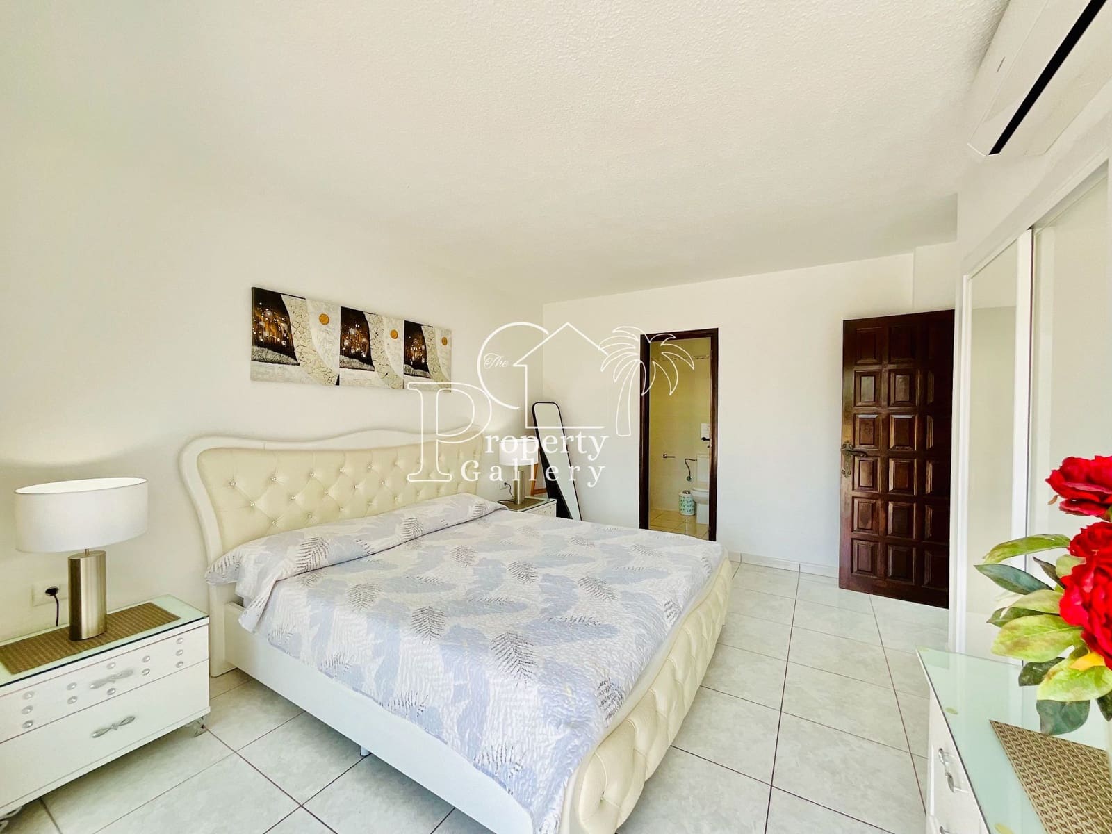 6 soveværelse Villa til salg i Costa Adeje med swimmingpool garage - € 3.800.000 (Ref: 9129450)