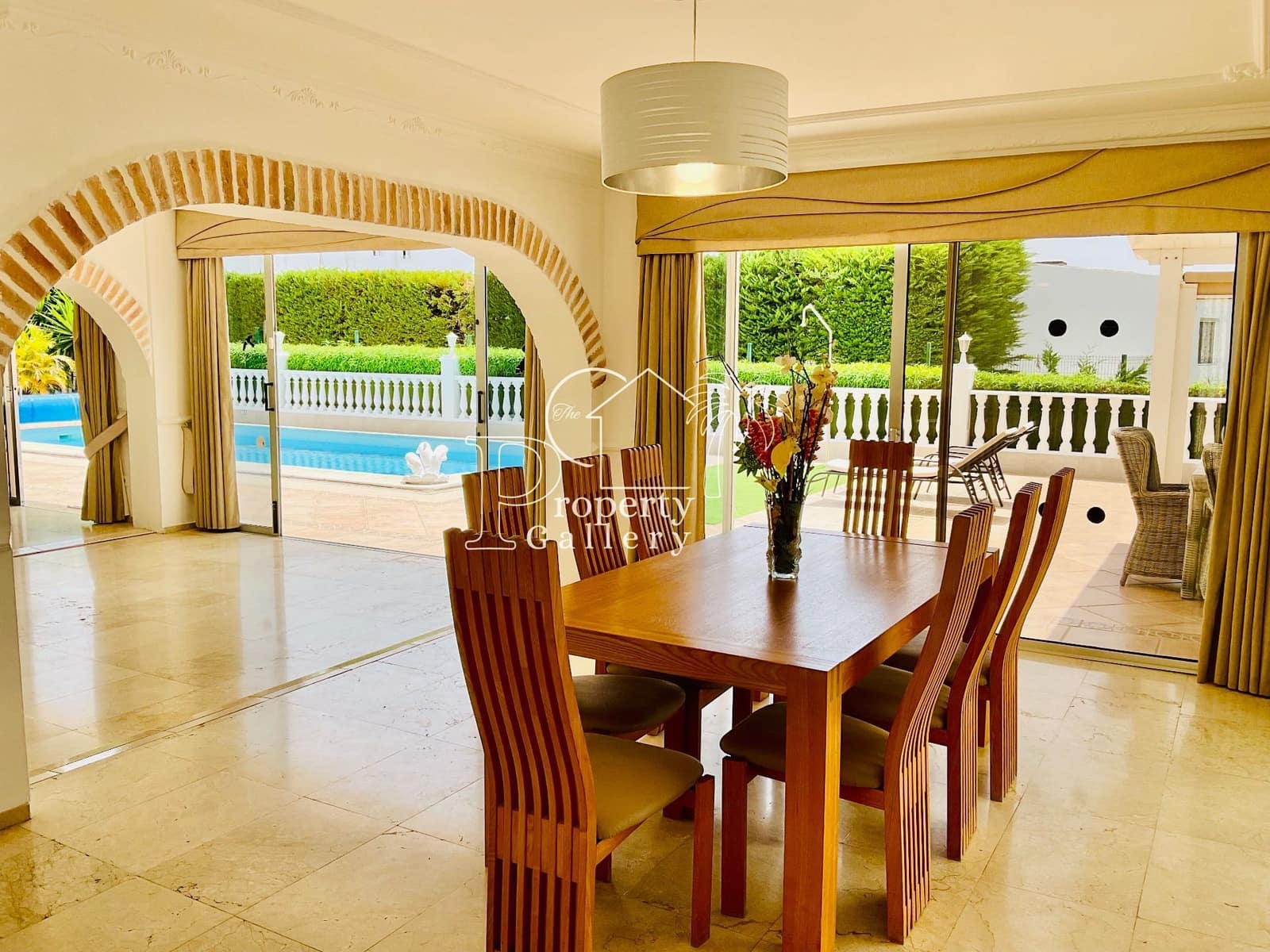 6 soveværelse Villa til salg i Costa Adeje med swimmingpool garage - € 3.800.000 (Ref: 9129450)