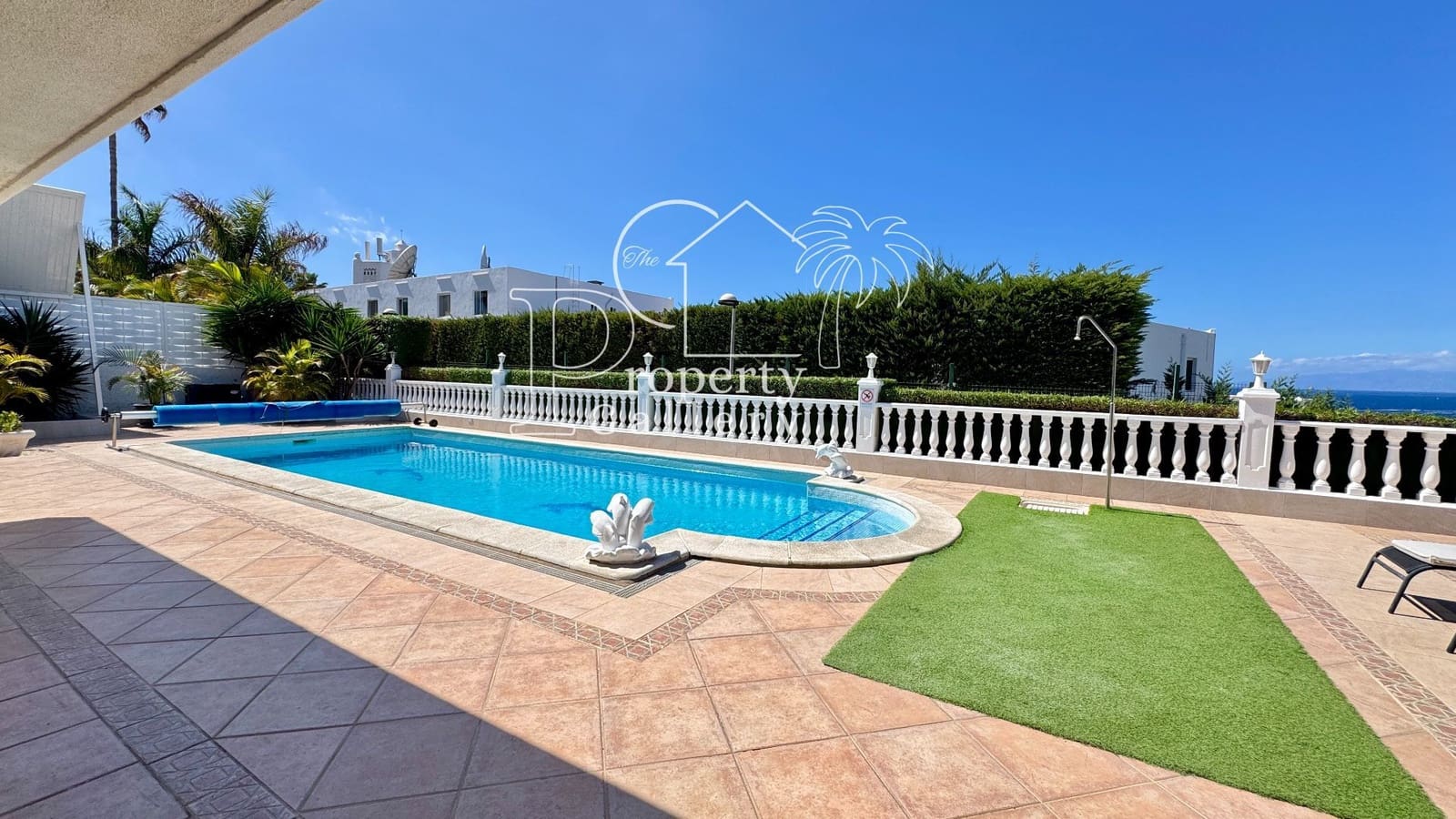 6 soveværelse Villa til salg i Costa Adeje med swimmingpool garage - € 3.800.000 (Ref: 9129450)