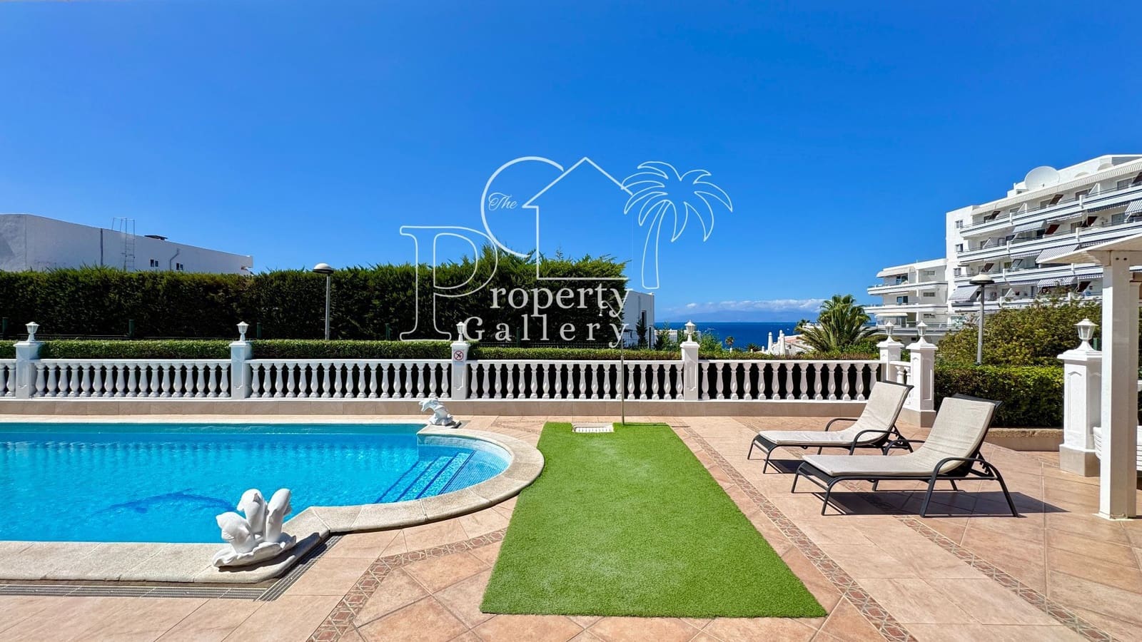 6 soveværelse Villa til salg i Costa Adeje med swimmingpool garage - € 3.800.000 (Ref: 9129450)