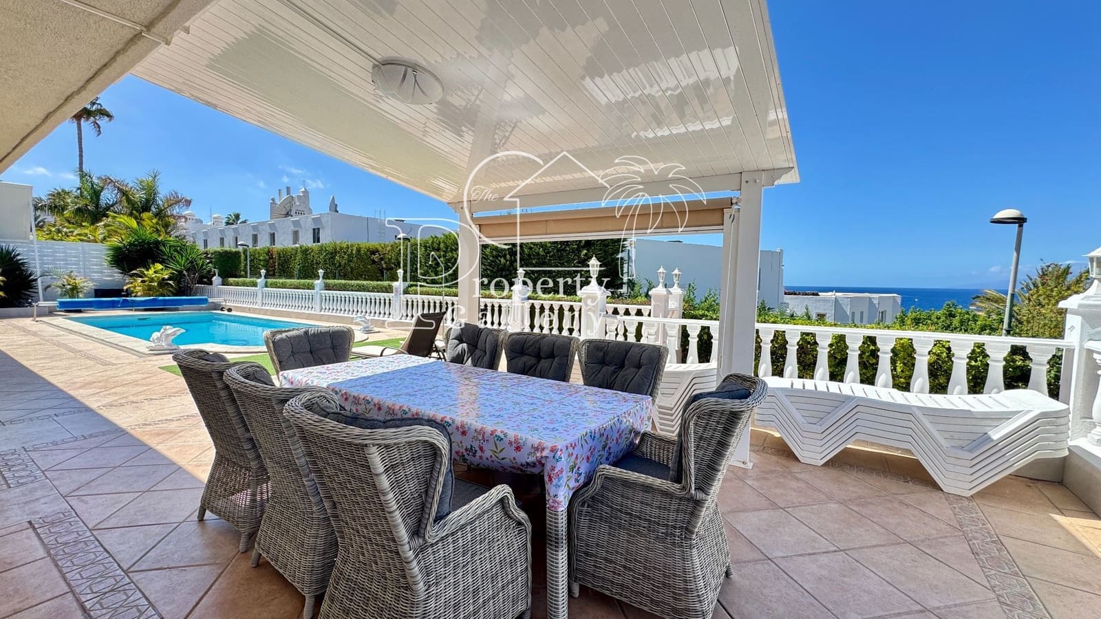 6 soveværelse Villa til salg i Costa Adeje med swimmingpool garage - € 3.800.000 (Ref: 9129450)