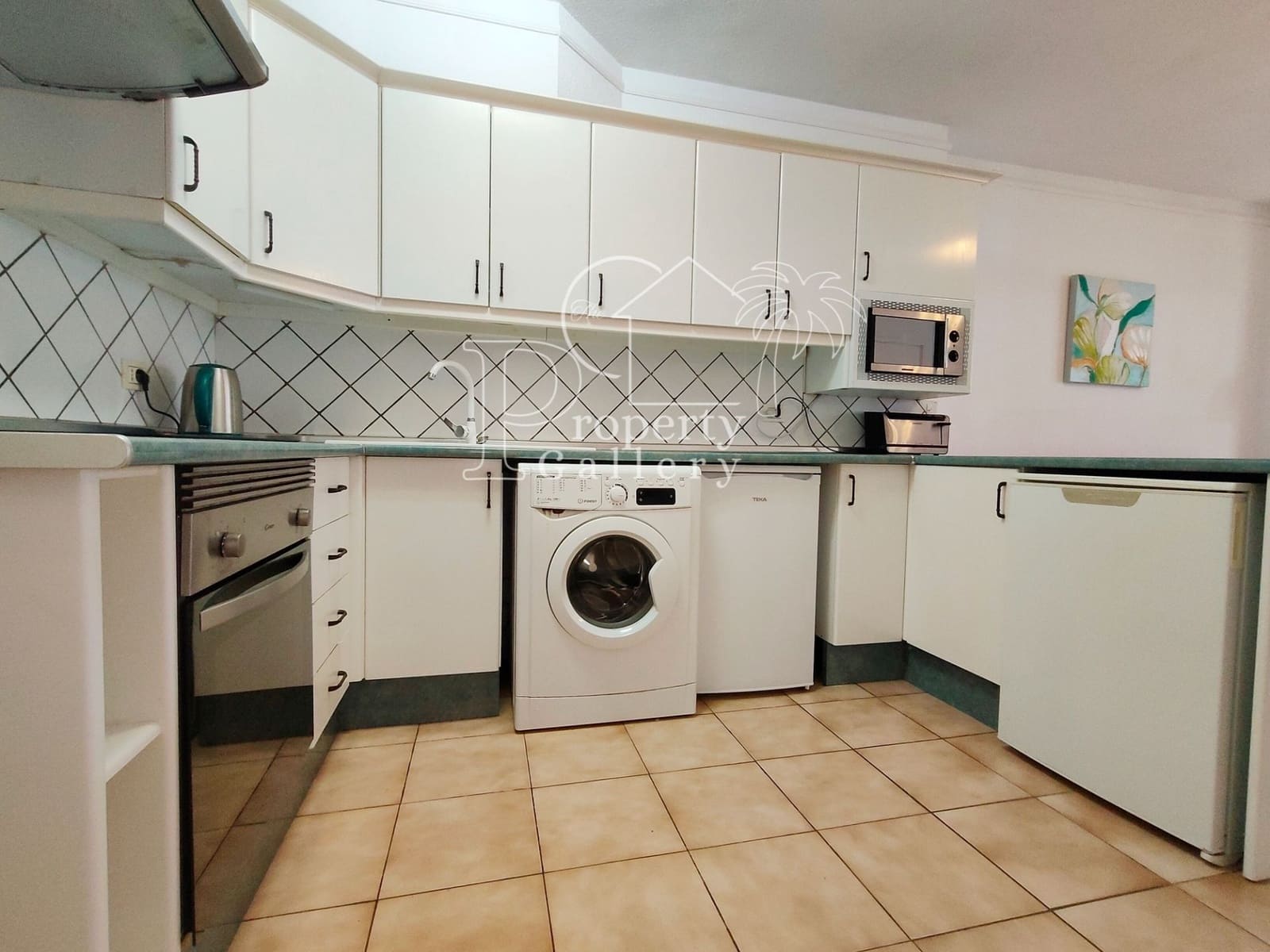 2 soveværelse Lejlighed til salg i Los Cristianos med swimmingpool - € 315.000 (Ref: 9146716)