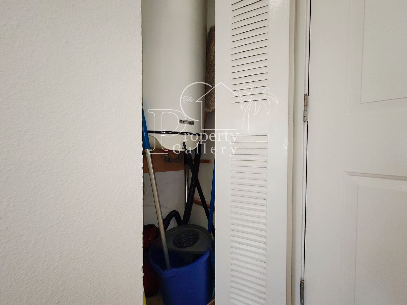 2 soveværelse Lejlighed til salg i Los Cristianos med swimmingpool - € 315.000 (Ref: 9146716)