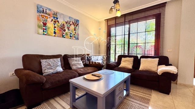 3 chambre Villa/Maison à vendre à Arona avec garage - 485 000 € (Ref: 9163371)