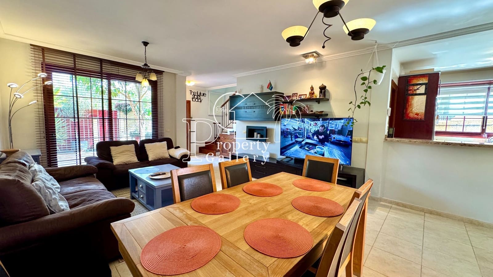 3 soveværelse Villa til salg i Arona med garage - € 485.000 (Ref: 9163371)