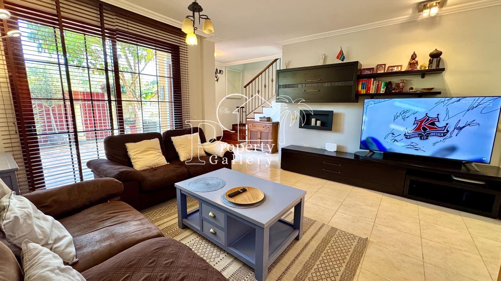 3 soveværelse Villa til salg i Arona med garage - € 485.000 (Ref: 9163371)