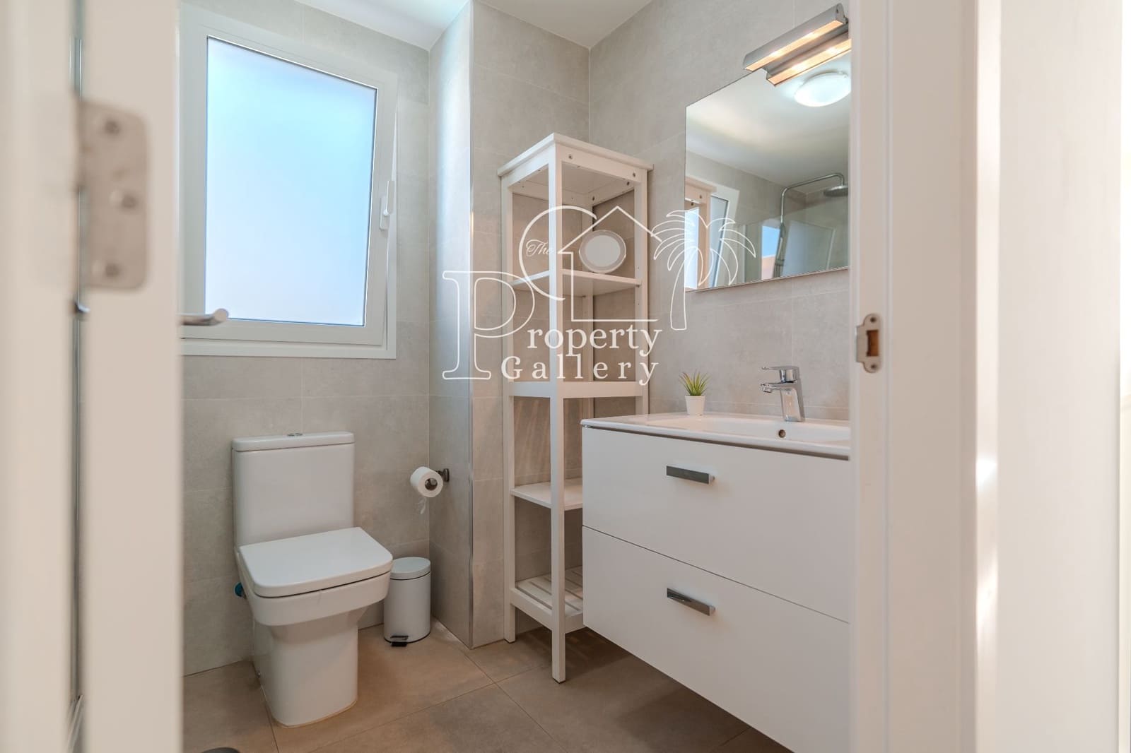 3 soverom Villa til salgs i Adeje med svømmebasseng garasje - € 1 175 000 (Ref: 9232159)