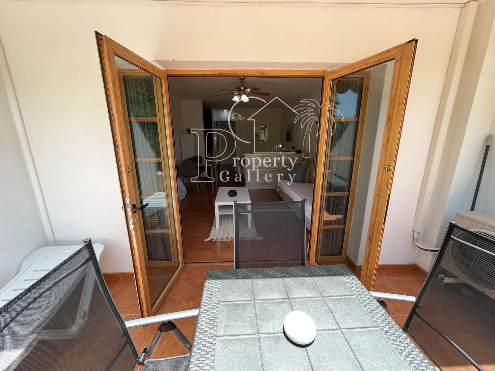 Studio te koop in Costa Adeje met zwembad - € 250.000 (Ref: 9246302)