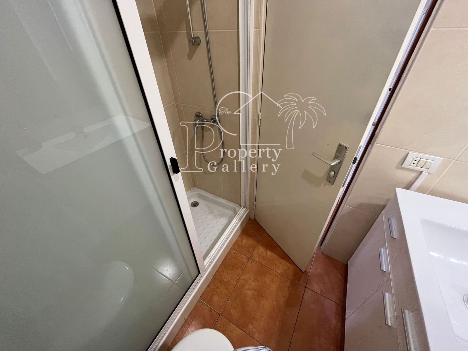 Studio te koop in Costa Adeje met zwembad - € 250.000 (Ref: 9246302)