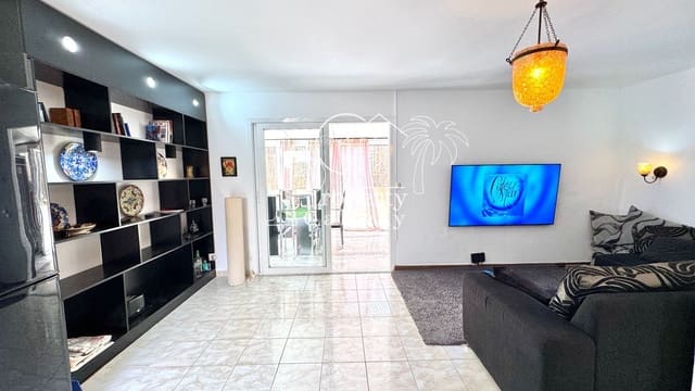 2 makuuhuone Paritalo myytävänä paikassa Palm-Mar, Arona mukana 
autotalli - 600 000 € (Ref: 9300422)