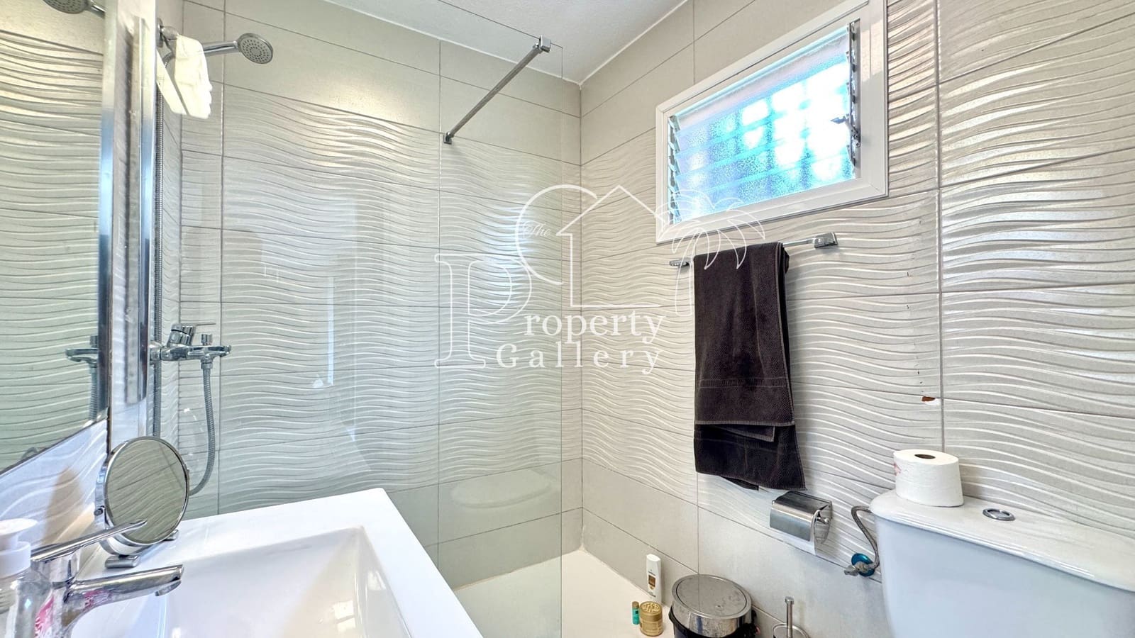 2 soverom Kjedet enebolig til salgs i Palm-Mar med garasje - € 600 000 (Ref: 9300422)