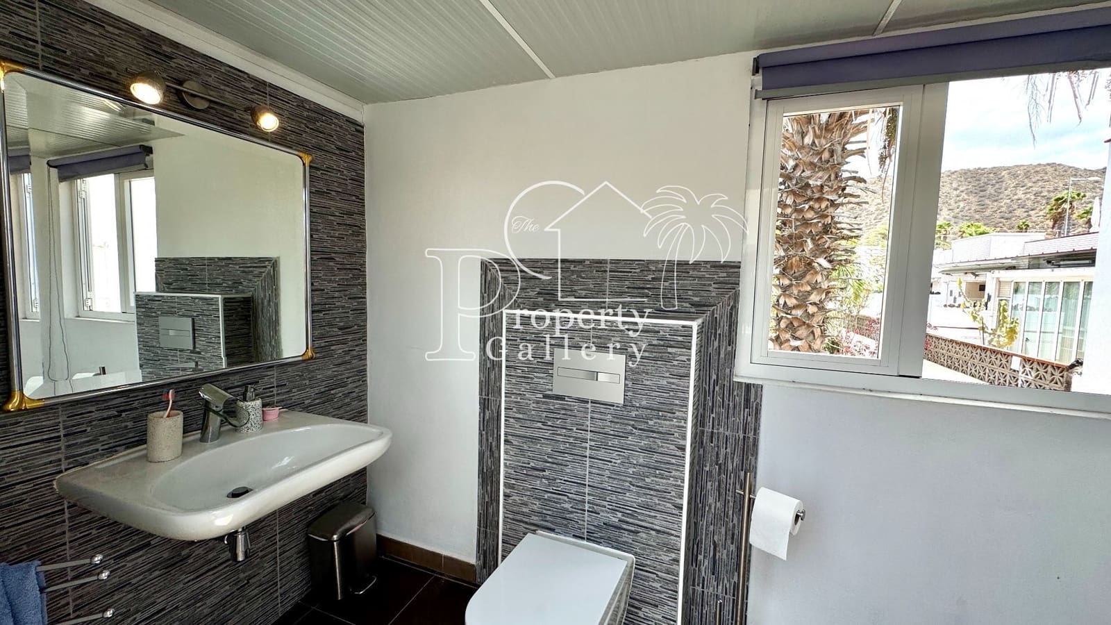 2 soverom Kjedet enebolig til salgs i Palm-Mar med garasje - € 600 000 (Ref: 9300422)