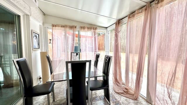 2 makuuhuone Paritalo myytävänä paikassa Palm-Mar, Arona mukana 
autotalli - 600 000 € (Ref: 9300422)