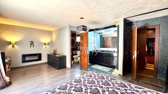 2 makuuhuone Paritalo myytävänä paikassa Palm-Mar, Arona mukana 
autotalli - 600 000 € (Ref: 9300422)